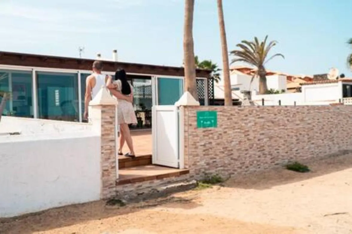 Corralejo Beach Villa San Antonio- Private Heated Pool, Breathtaking Sea View, Bbq, Fast Wifi By Amazzzing Travel