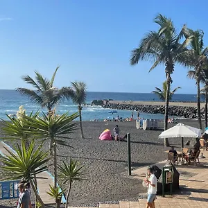 la-perla-puerto-de-la-cruz.tenerifehoteles.net/