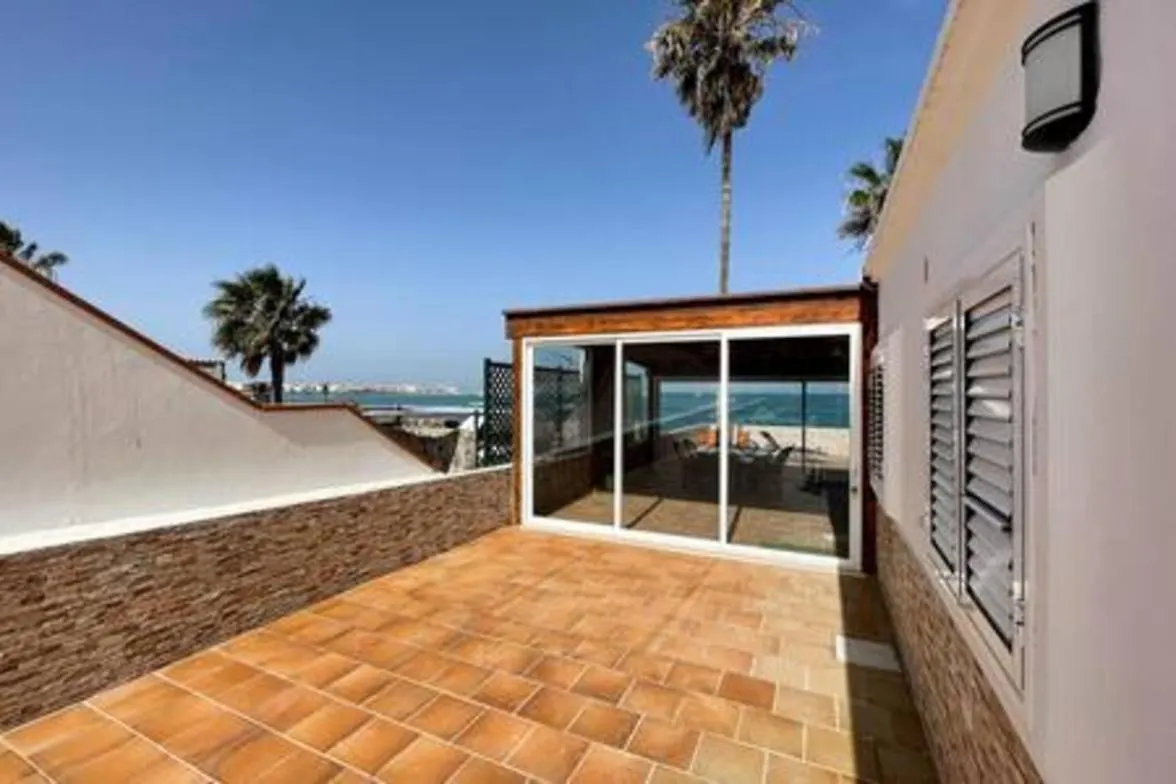 Corralejo Beach Villa San Antonio- Private Heated Pool, Breathtaking Sea View, Bbq, Fast Wifi By Amazzzing Travel contacts
